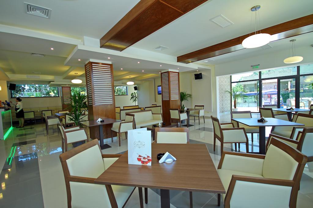 Hotel Eden Tulcea Exterior photo